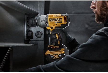 20V Cordless impact wrench kit with 1/2" hog ring, 4-speed control, and high torque for efficient work.