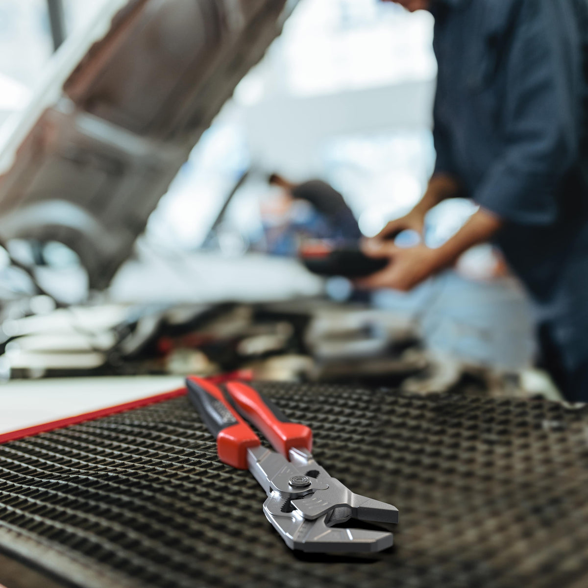 10-inch adjustable pliers wrench with smooth non-marring jaws